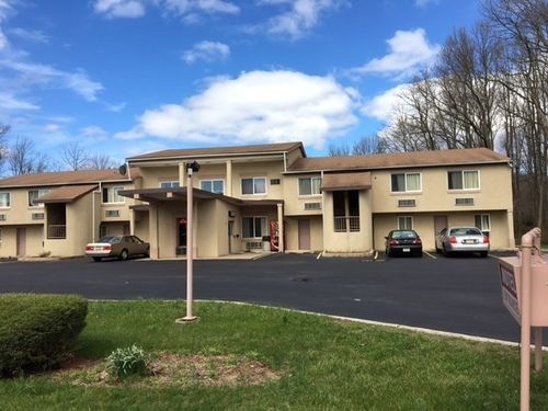 Colonade Motel イースト・ウィンザー エクステリア 写真